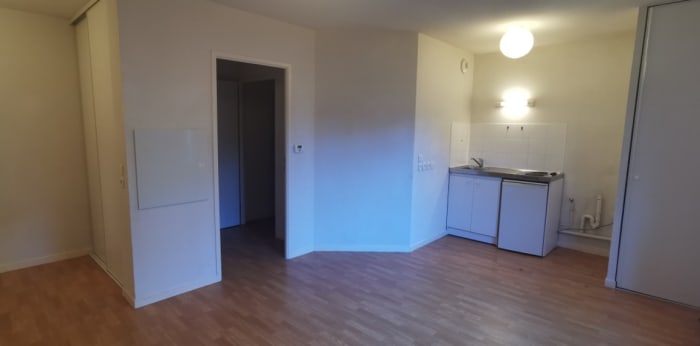 Image 3 sur 6 - Appartement  ·  Vente · Anzin (59410) · 1 pièce · 30m²