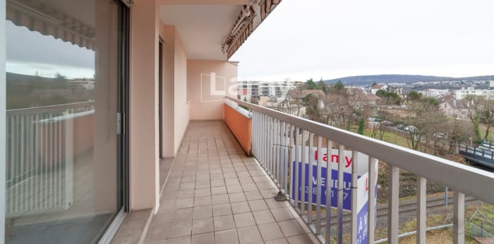 Image 4 sur 11 - Appartement  ·  Vente · Besancon (25000) · 2 pièces · 47m²