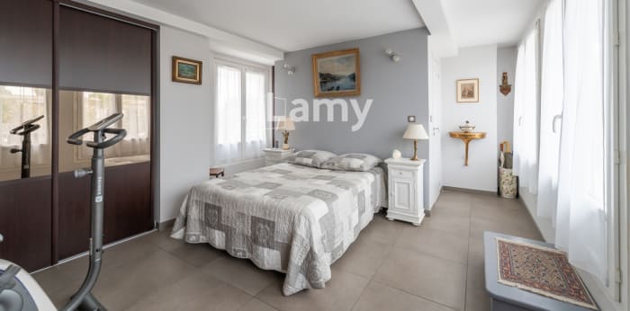 Image 6 sur 13 - Appartement  ·  Vente · Nogent Sur Marne (94130) · 5 pièces · 125m²