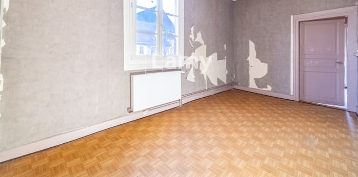 Image 8 sur 11 - Maison/villa  ·  Vente · Colmar (68000) · 6 pièces · 154m²