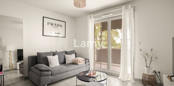 Image 1 sur 10 - Appartement  ·  Vente · Lyon (69007) · 2 pièces · 35m²