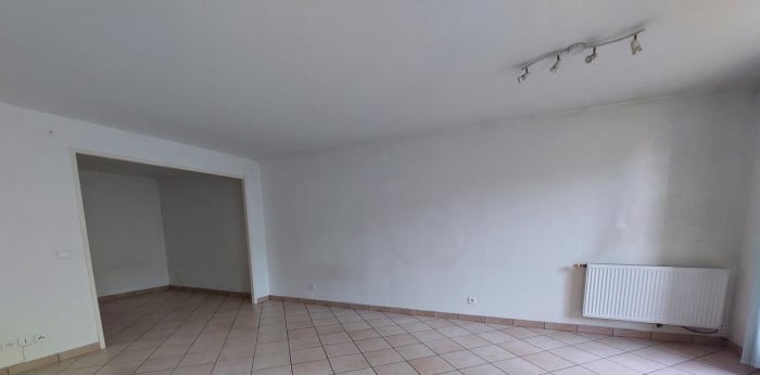 Image 6 sur 10 - Appartement  ·  Vente · St Ouen L Aumone (95310) · 1 pièce · 40m²