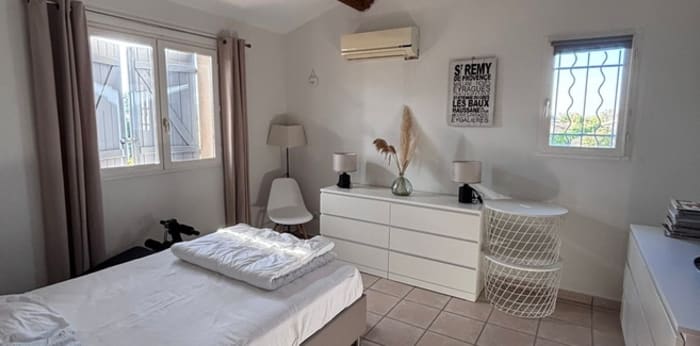 Image 5 sur 25 - Maison/villa  ·  Vente · Molleges (13940) · 162m²