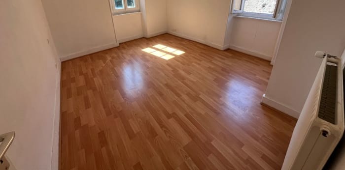 Image 8 sur 12 - Maison/villa  ·  Vente · Perrier (63500) · 4 pièces · 87m²