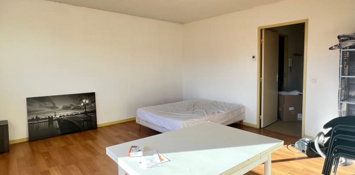 Image 2 sur 5 - Appartement  ·  Vente · Pau (64000) · 1 pièce · 35m²