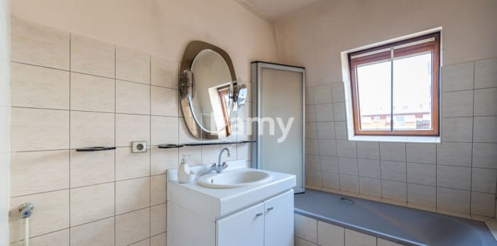 Image 9 sur 11 - Appartement  ·  Vente · La Garenne Colombes (92250) · 2 pièces · 58m²