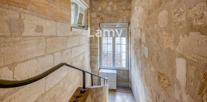 Image 10 sur 13 - Immeuble  ·  Vente · Bordeaux (33000) · 194m²