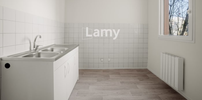 Image 6 sur 12 - Appartement  ·  Vente · Lyon (69007) · 4 pièces · 85m²