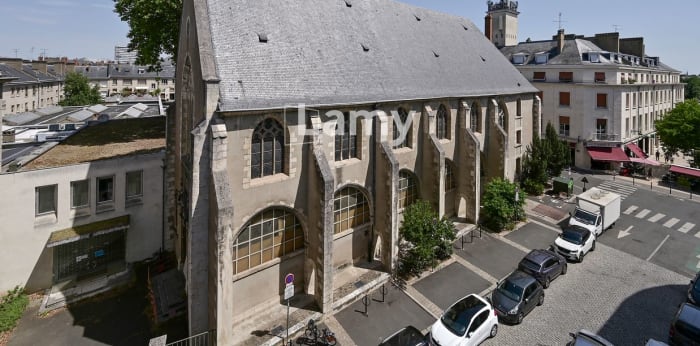 Image 1 sur 15 - Appartement  ·  Vente · Orleans (45000) · 5 pièces · 135m²