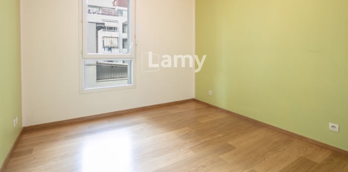 Image 5 sur 12 - Appartement  ·  Vente · Grenoble (38100) · 4 pièces · 85m²