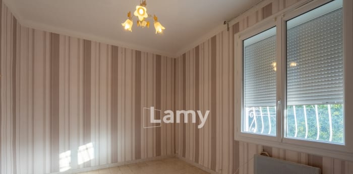 Image 17 sur 20 - Maison/villa  ·  Vente · La Fare Les Oliviers (13580) · 5 pièces · 155m²