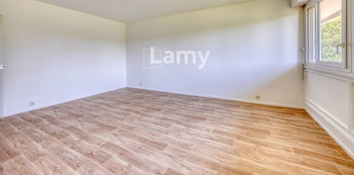 Image 7 sur 13 - Appartement  ·  Vente · Lormont (33310) · 4 pièces · 77m²