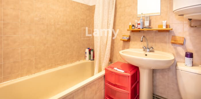 Image 6 sur 10 - Appartement  ·  Vente · Grenoble (38000) · 1 pièce · 18m²