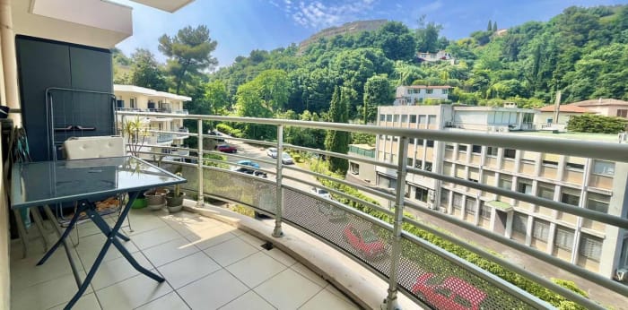 Image 1 sur 6 - Appartement  ·  Vente · Nice (06200) · 2 pièces · 31m²