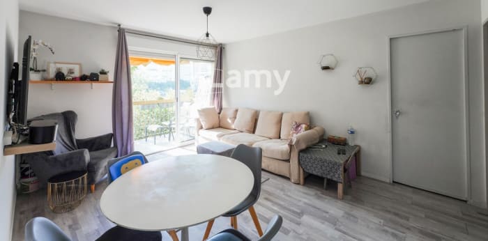 Image 2 sur 14 - Appartement  ·  Vente · Marseille (13013) · 3 pièces · 62m²