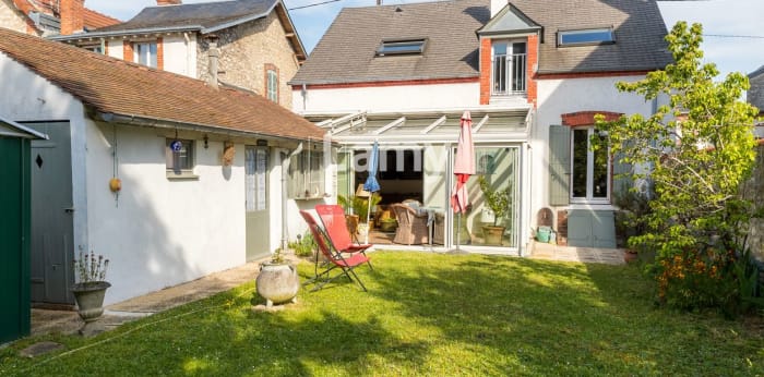 Image 1 sur 14 - Maison/villa  ·  Vente · Montargis (45200) · 5 pièces · 122m²