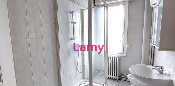 Image 9 sur 9 - Appartement  ·  Vente · Limoges (87100) · 2 pièces · 56m²