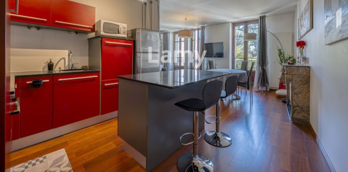 Image 2 sur 14 - Appartement  ·  Vente · Aix Les Bains (73100) · 2 pièces · 65m²