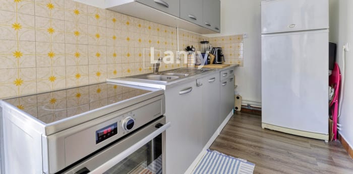 Image 6 sur 14 - Appartement  ·  Vente · Paris (75019) · 2 pièces · 46m²