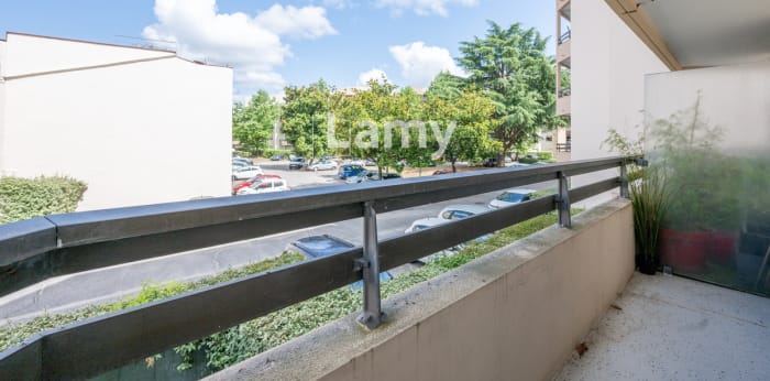 Image 2 sur 9 - Appartement  ·  Vente · Le Bouscat (33110) · 2 pièces · 47m²