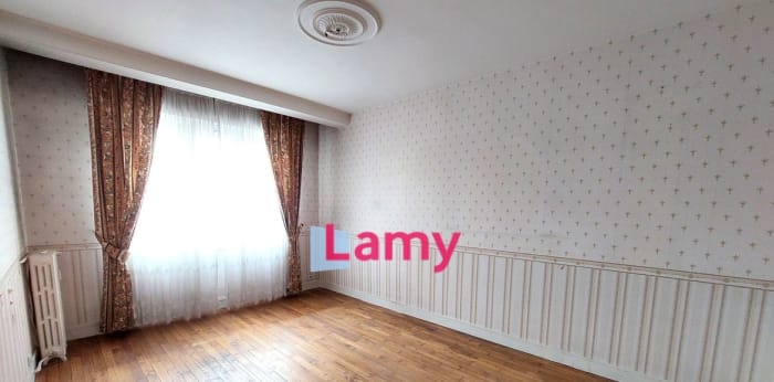 Image 5 sur 9 - Appartement  ·  Vente · Limoges (87100) · 2 pièces · 56m²