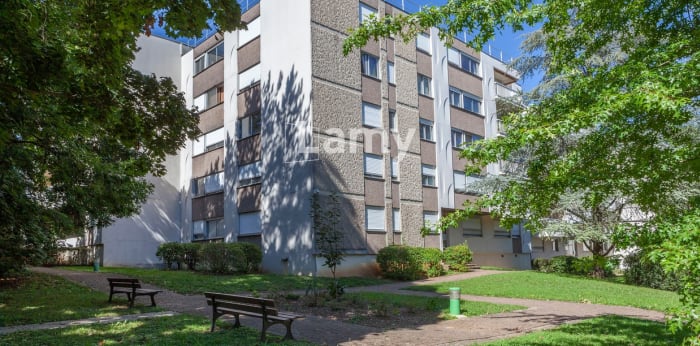 Image 1 sur 9 - Appartement  ·  Vente · Besancon (25000) · 99m²