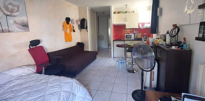Image 2 sur 5 - Appartement  ·  Vente · Nimes (30000) · 1 pièce · 25m²
