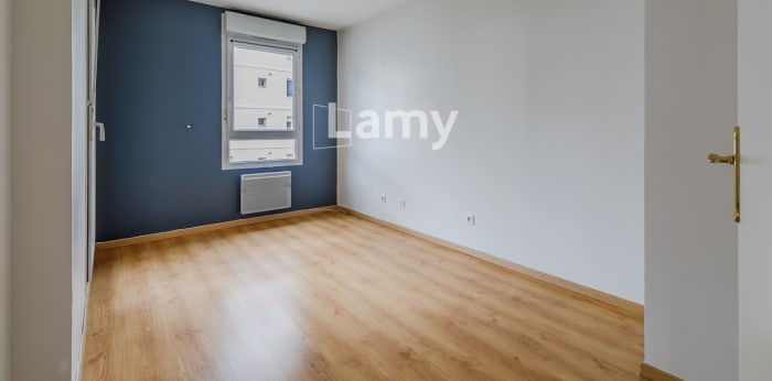 Image 6 sur 15 - Appartement  ·  Vente · Lyon (69009) · 4 pièces · 86m²