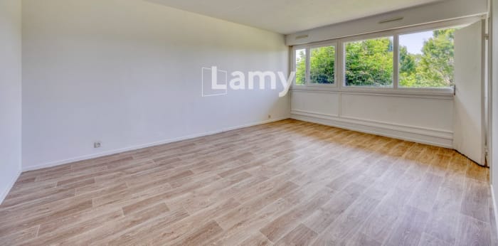 Image 12 sur 13 - Appartement  ·  Vente · Lormont (33310) · 4 pièces · 77m²