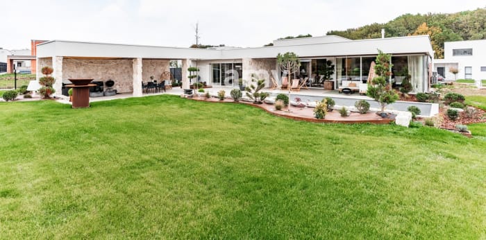 Image 1 sur 11 - Maison/villa  ·  Vente · Marly (57155) · 7 pièces · 253m²