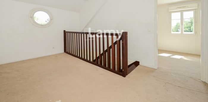 Image 8 sur 13 - Maison/villa  ·  Vente · Boissise La Bertrand (77350) · 5 pièces · 124m²