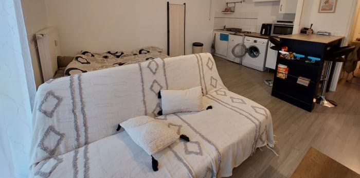 Image 1 sur 5 - Appartement  ·  Vente · Reims (51100) · 1 pièce · 29m²