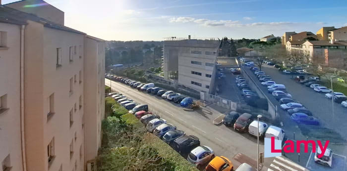 Image 7 sur 11 - Appartement  ·  Vente · Aix En Provence (13090) · 3 pièces · 75m²