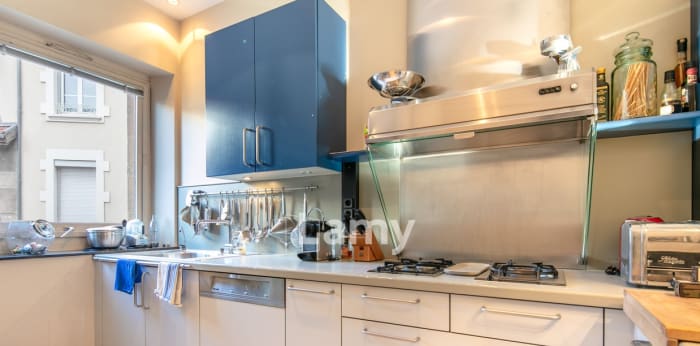 Image 4 sur 13 - Appartement  ·  Vente · Grenoble (38000) · 5 pièces · 147m²