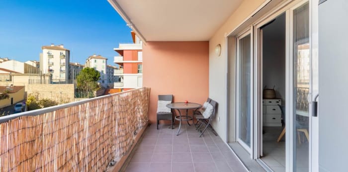 Image 2 sur 8 - Appartement  ·  Vente · Marseille (13003) · 3 pièces · 59m²