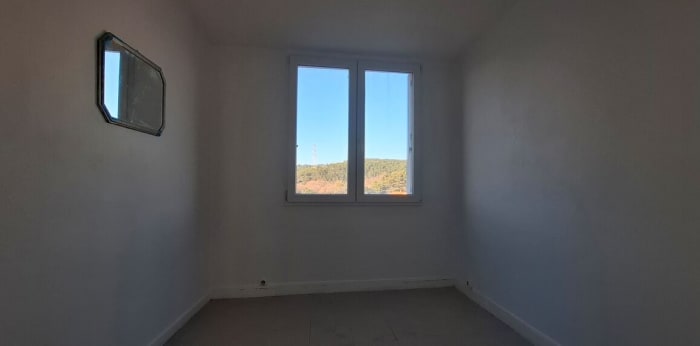 Image 4 sur 8 - Appartement  ·  Vente · St Nazaire (30200) · 4 pièces · 57m²