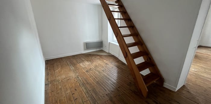 Image 2 sur 6 - Appartement  ·  Vente · Issoire (63500) · 4 pièces · 90m²