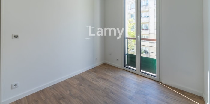 Image 9 sur 14 - Appartement  ·  Vente · Chaville (92370) · 4 pièces · 88m²