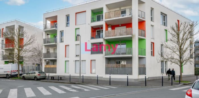 Image 9 sur 14 - Appartement  ·  Vente · Cenon (33150) · 2 pièces · 37m²
