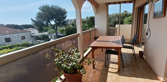 Image 4 sur 12 - Appartement  ·  Vente · Antibes (06600) · 3 pièces · 57m²