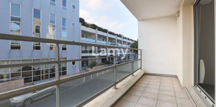 Image 12 sur 12 - Appartement  ·  Vente · La Rochelle (17000) · 3 pièces · 66m²