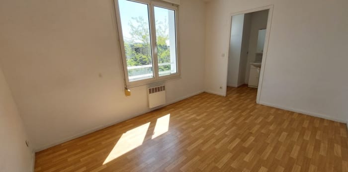 Image 4 sur 9 - Appartement  ·  Vente · Reims (51100) · 2 pièces · 53m²