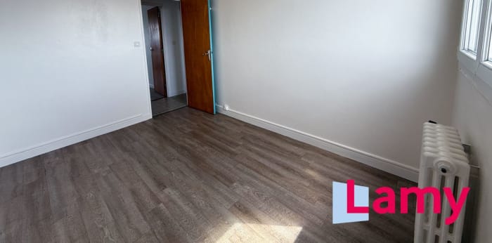 Image 11 sur 12 - Appartement  ·  Vente · Toulouse (31300) · 4 pièces · 81m²