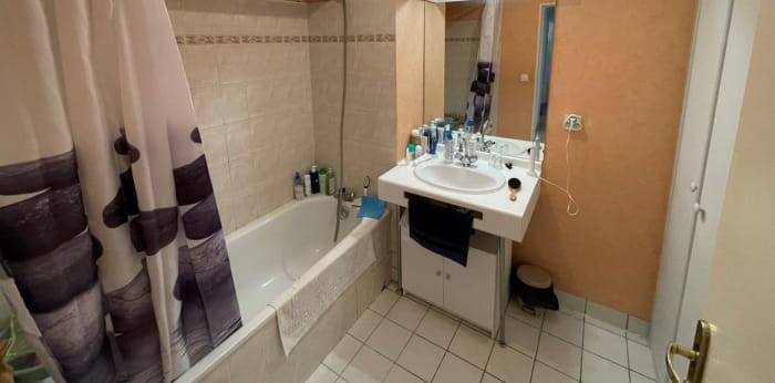 Image 5 sur 7 - Appartement  ·  Vente · Pessac (33600) · 2 pièces · 52m²