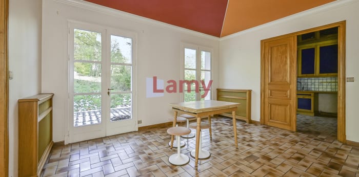 Image 8 sur 23 - Maison/villa  ·  Vente · Soisy Sur Seine (91450) · 11 pièces · 333m²