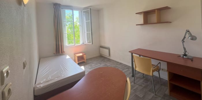 Image 3 sur 8 - Appartement  ·  Vente · Serris (77700) · 1 pièce · 18m²