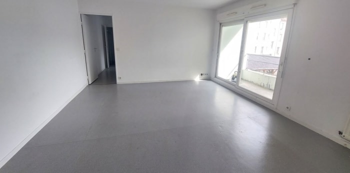 Image 5 sur 6 - Appartement  ·  Vente · Perigueux (24000) · 3 pièces · 65m²