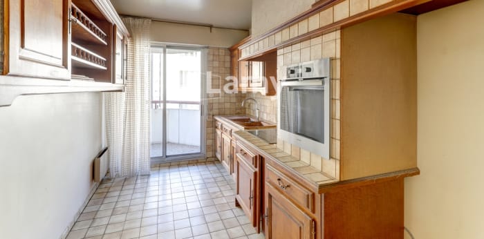 Image 3 sur 7 - Appartement  ·  Vente · Clermont Ferrand (63000) · 5 pièces · 110m²