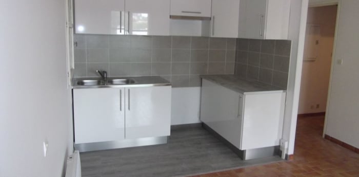 Image 1 sur 6 - Appartement  ·  Vente · Digne Les Bains (04000) · 2 pièces · 32m²