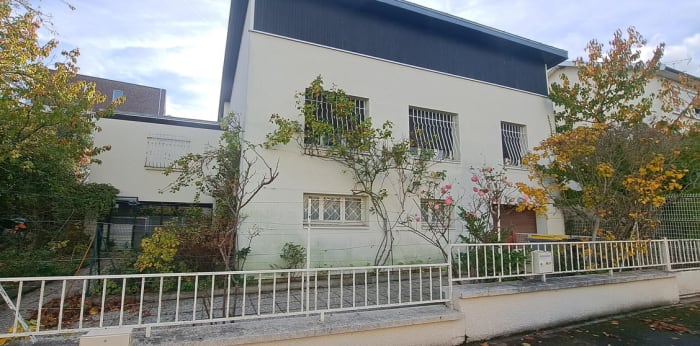 Image 1 sur 14 - Maison/villa  ·  Vente · Tinqueux (51430) · 7 pièces · 150m²